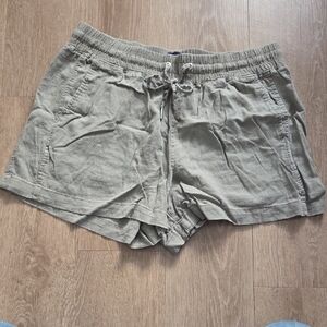 Casual Olive Green Women's Shorts
